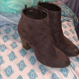 Brown Gap Booties